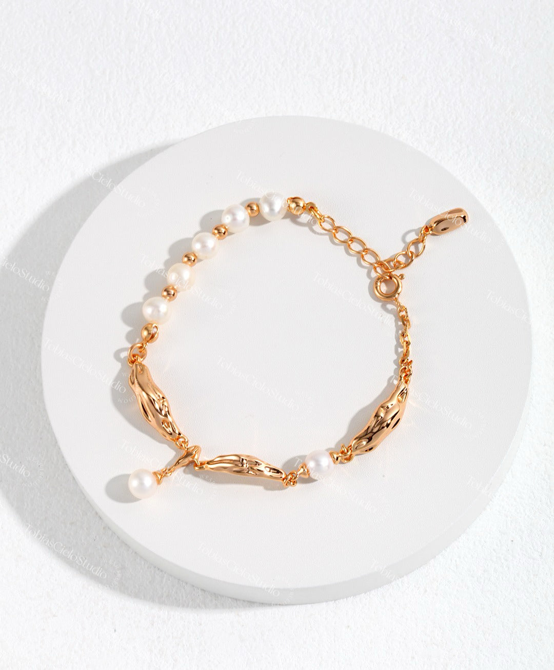 "Svanhild" S925 Sterling Silver Bracelet with Petite Natural Pearl Design