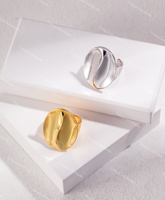 "The Styx" S925 Sterling Silver Ring with Flow Design