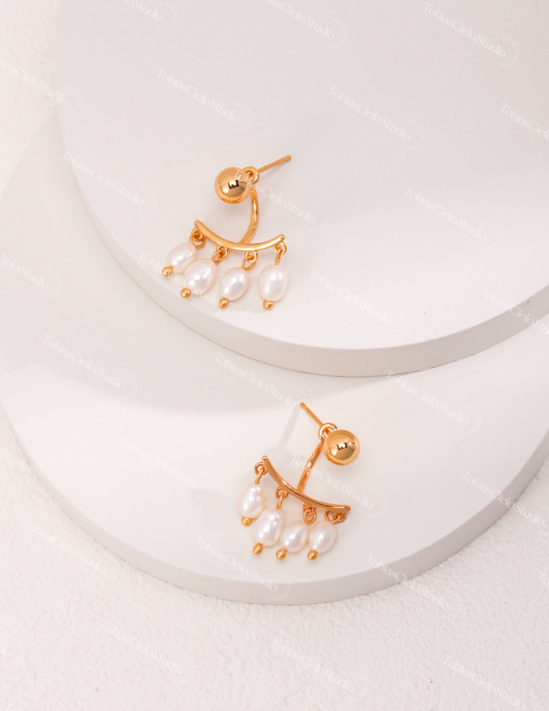 "The Beanstalk’s First Seed" S925 Sterling Silver Earring with Delicate Pearls Drop in Rome Style