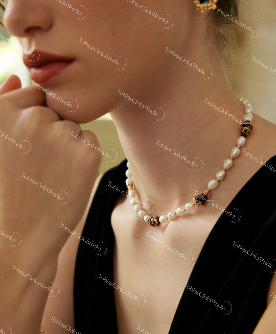 "The Odyssey" S925 Sterling Silver Elegance Pearl Necklace with Black Onyx